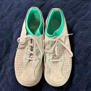Dansko Elise Comfort Sneaker